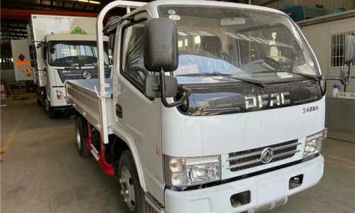 小型東風(fēng)氣瓶運輸車 