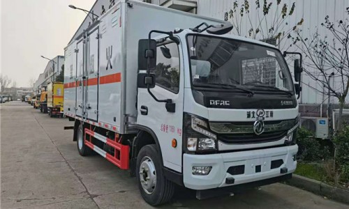 東風(fēng)凱普特2類氣瓶運(yùn)輸車(chē) 