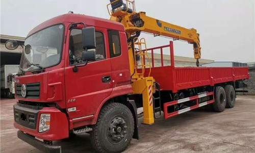 12噸四節(jié)臂東風(fēng)240馬力隨車(chē)吊 