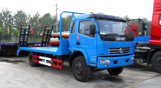 平板運(yùn)輸車(chē) 