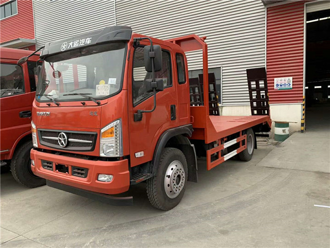 黃牌東風華神平板運輸車 